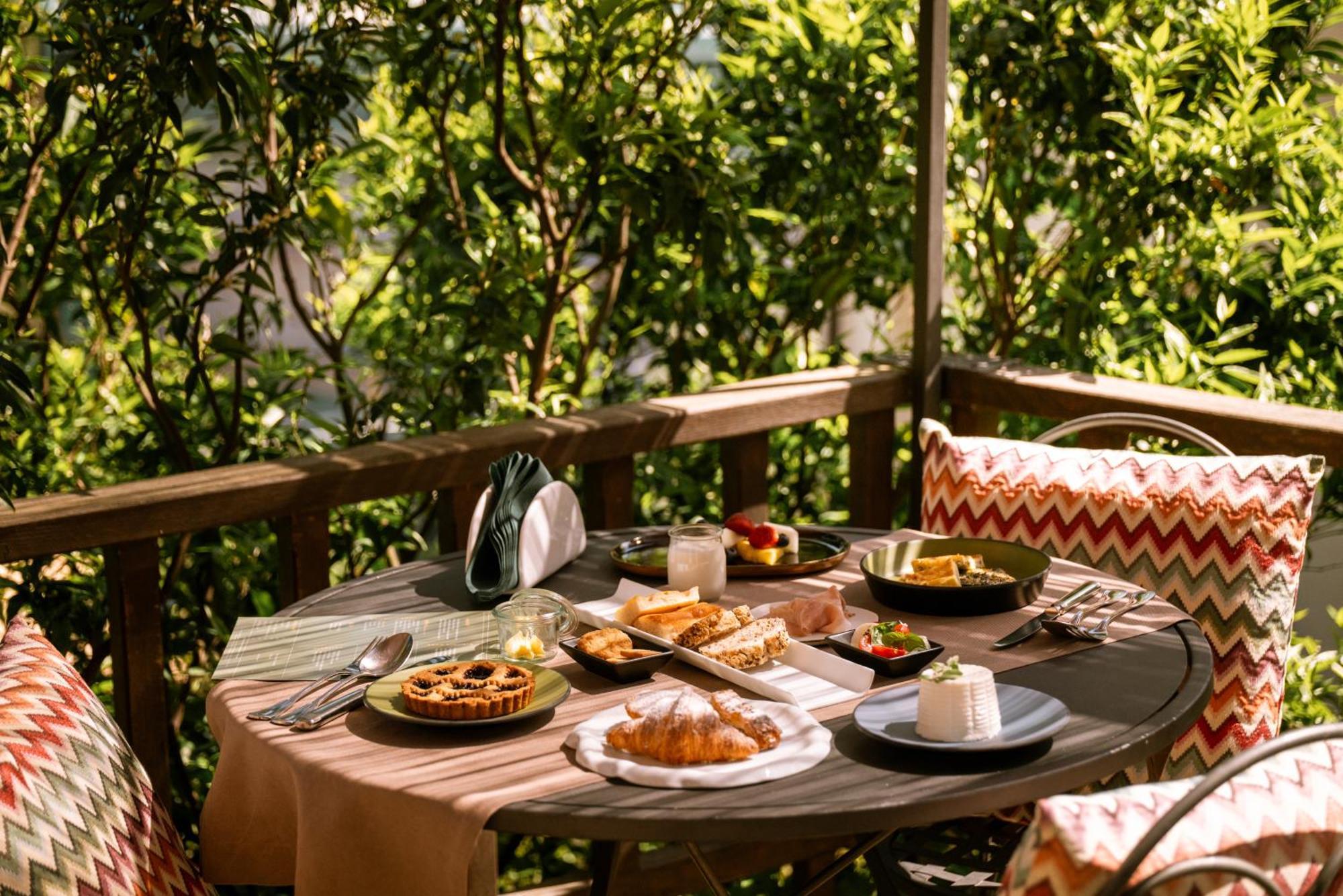 Hotel Villa Edera & La Torretta モネーリア エクステリア 写真